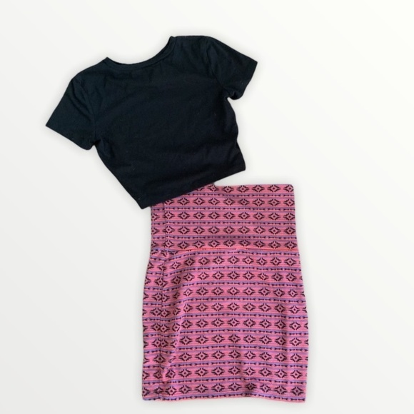 HOST PICK✨Retro Mini Skirt - Picture 1 of 3